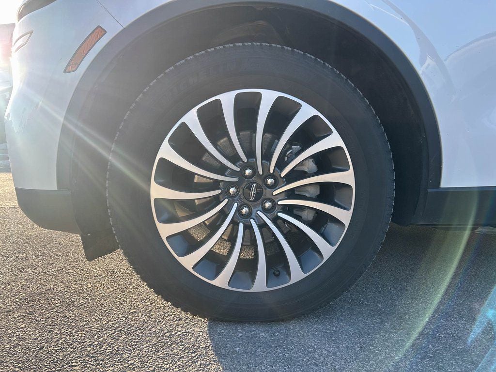 2023 Lincoln Aviator Standard