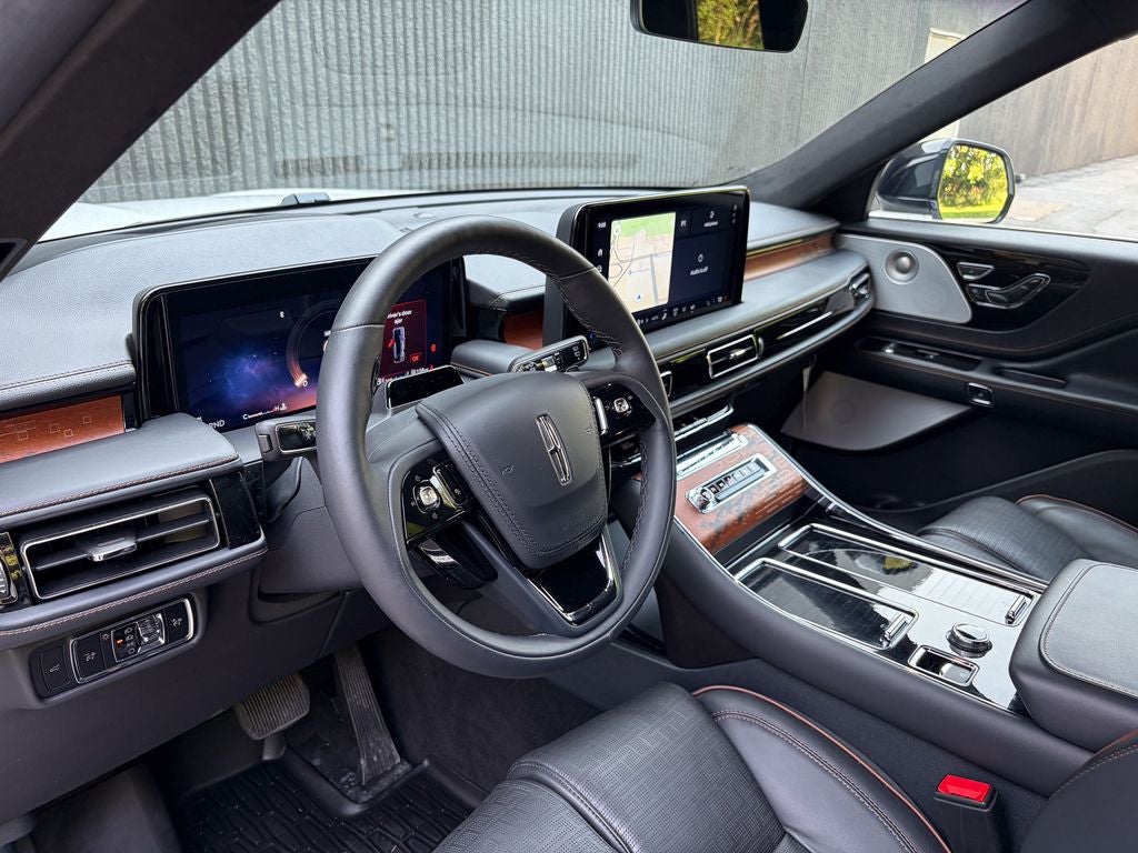 2025 Lincoln Aviator Black Label Premium