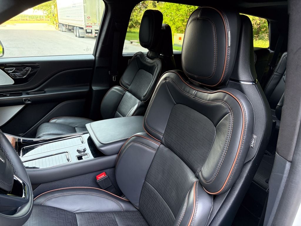 2025 Lincoln Aviator Black Label Premium
