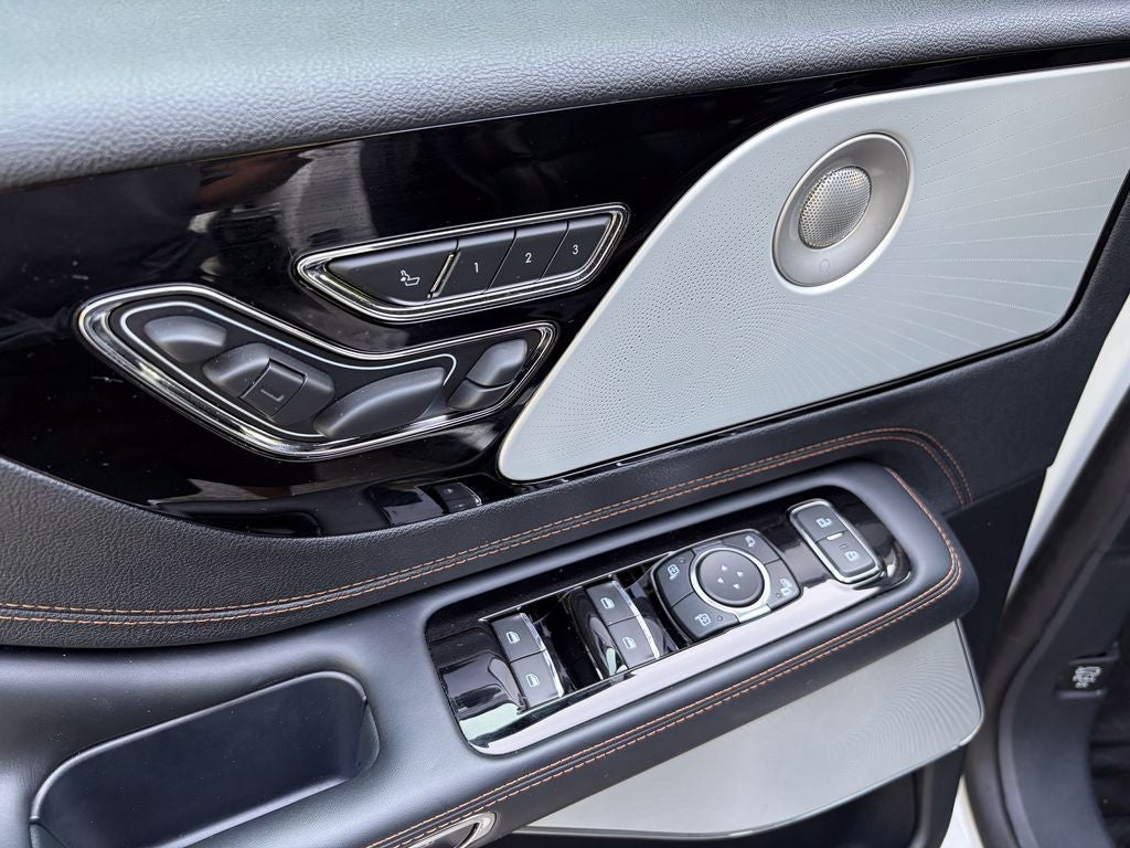 2025 Lincoln Aviator Black Label Premium
