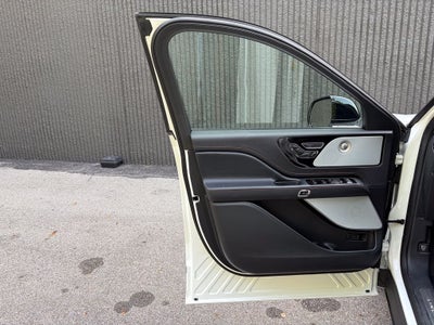 2025 Lincoln Aviator Black Label Premium