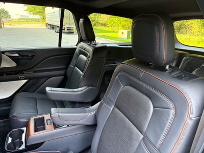 2025 Lincoln Aviator Black Label Premium