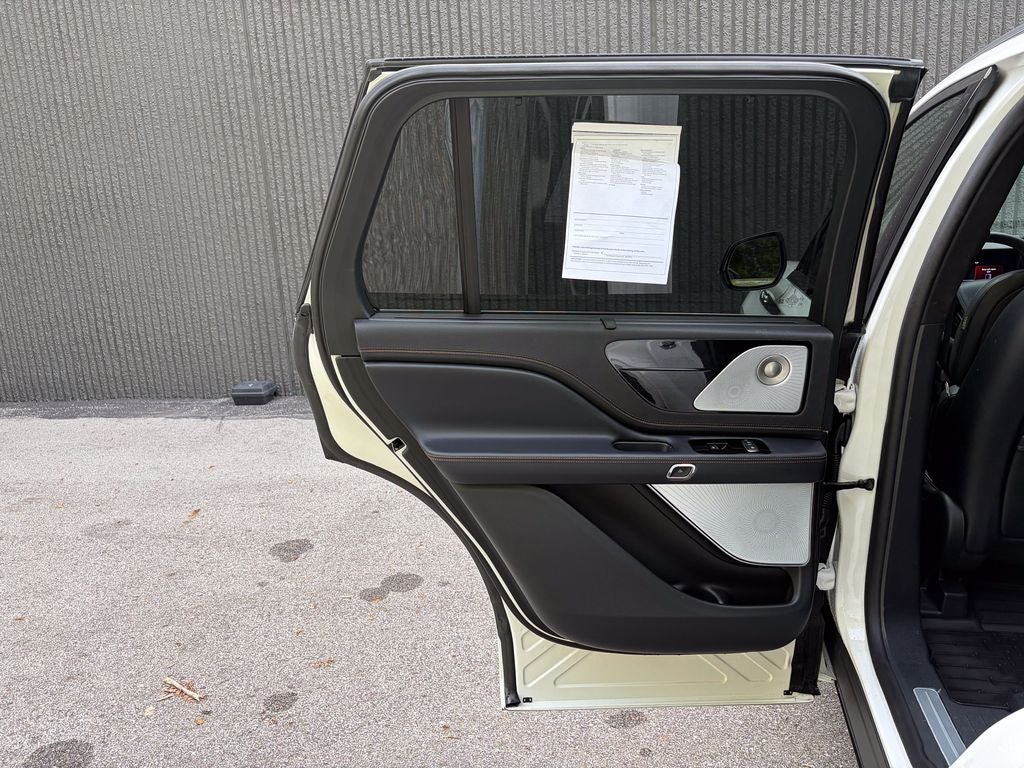 2025 Lincoln Aviator Black Label Premium