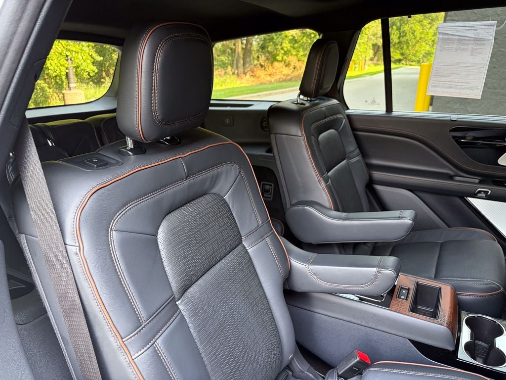 2025 Lincoln Aviator Black Label Premium