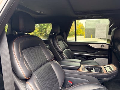 2026 Lincoln Navigator Black Label Special Edition