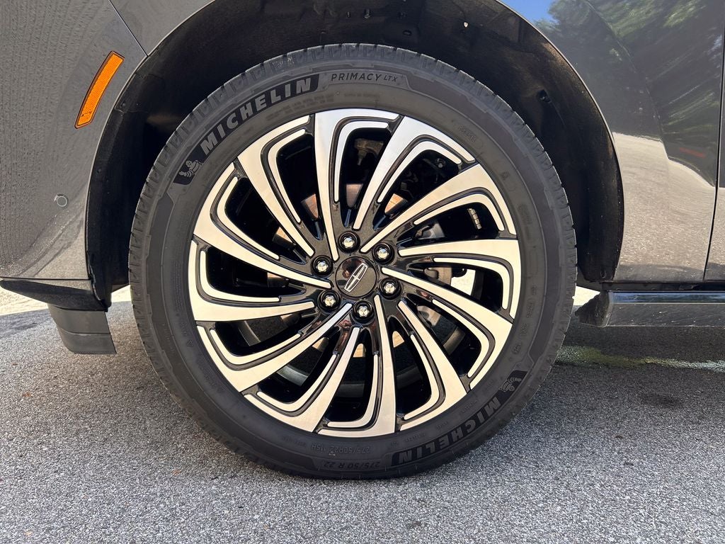 2025 Lincoln Navigator Black Label