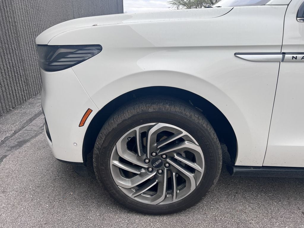 2025 Lincoln Navigator L Reserve