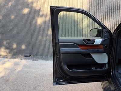 2024 Lincoln Navigator L Reserve