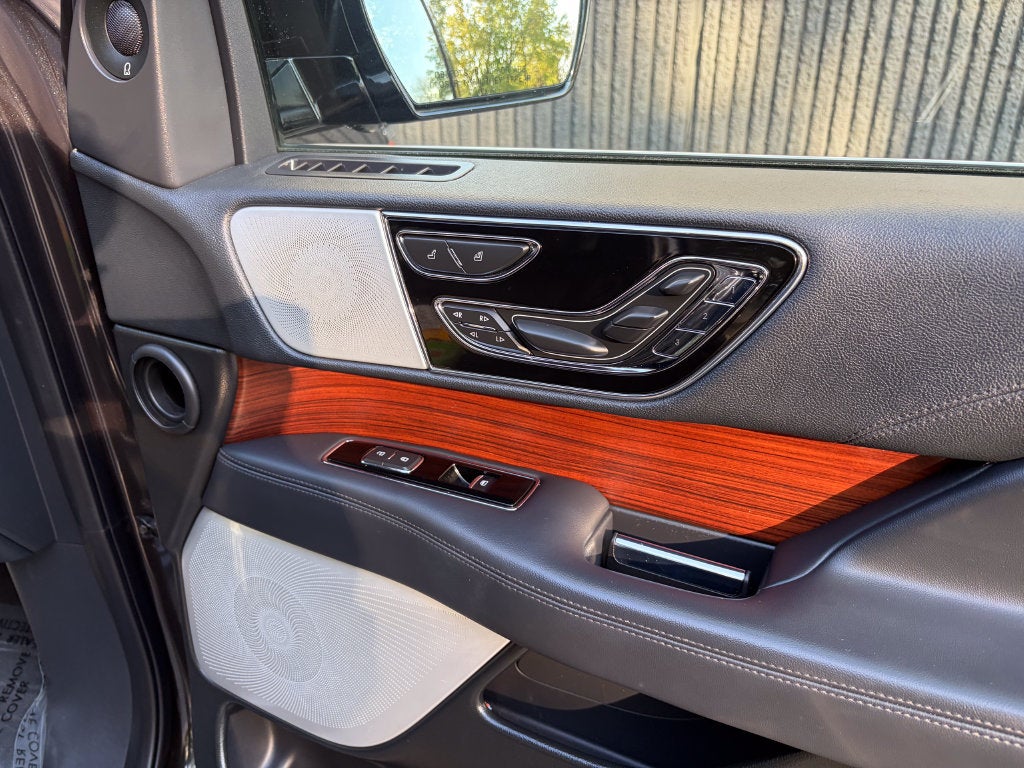 2024 Lincoln Navigator L Reserve
