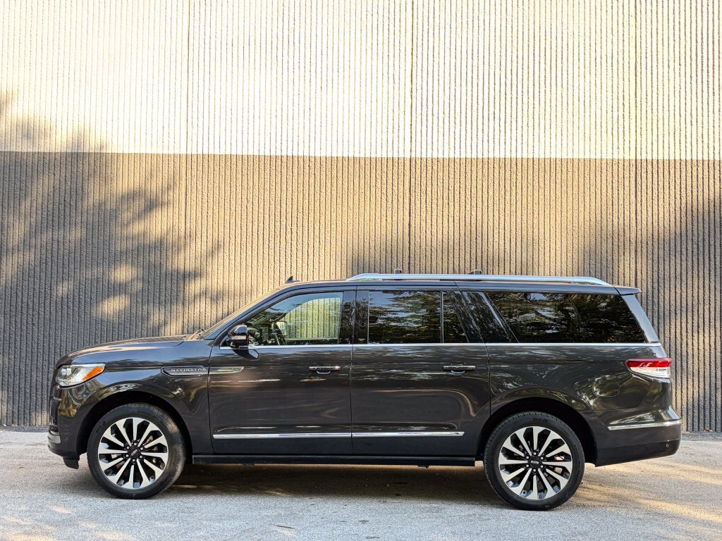 2024 Lincoln Navigator L Reserve