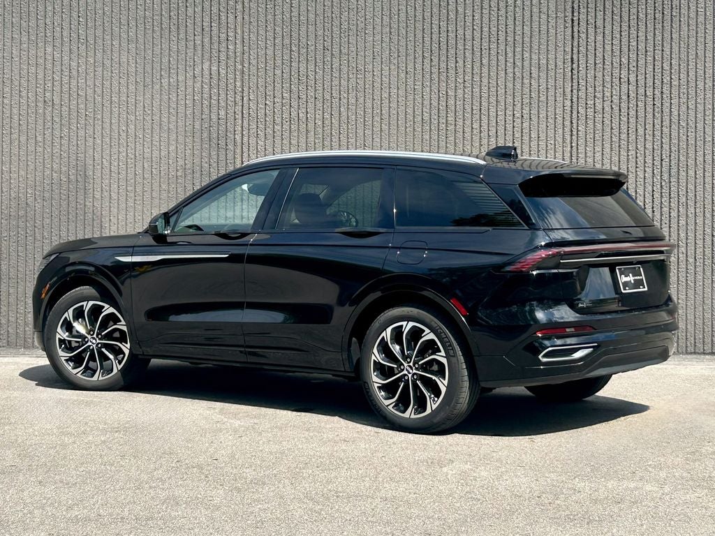 2025 Lincoln Nautilus Reserve