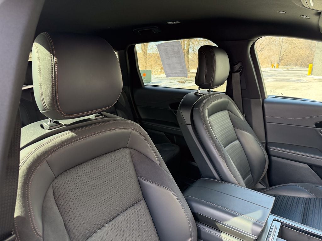 2024 Lincoln Nautilus Reserve