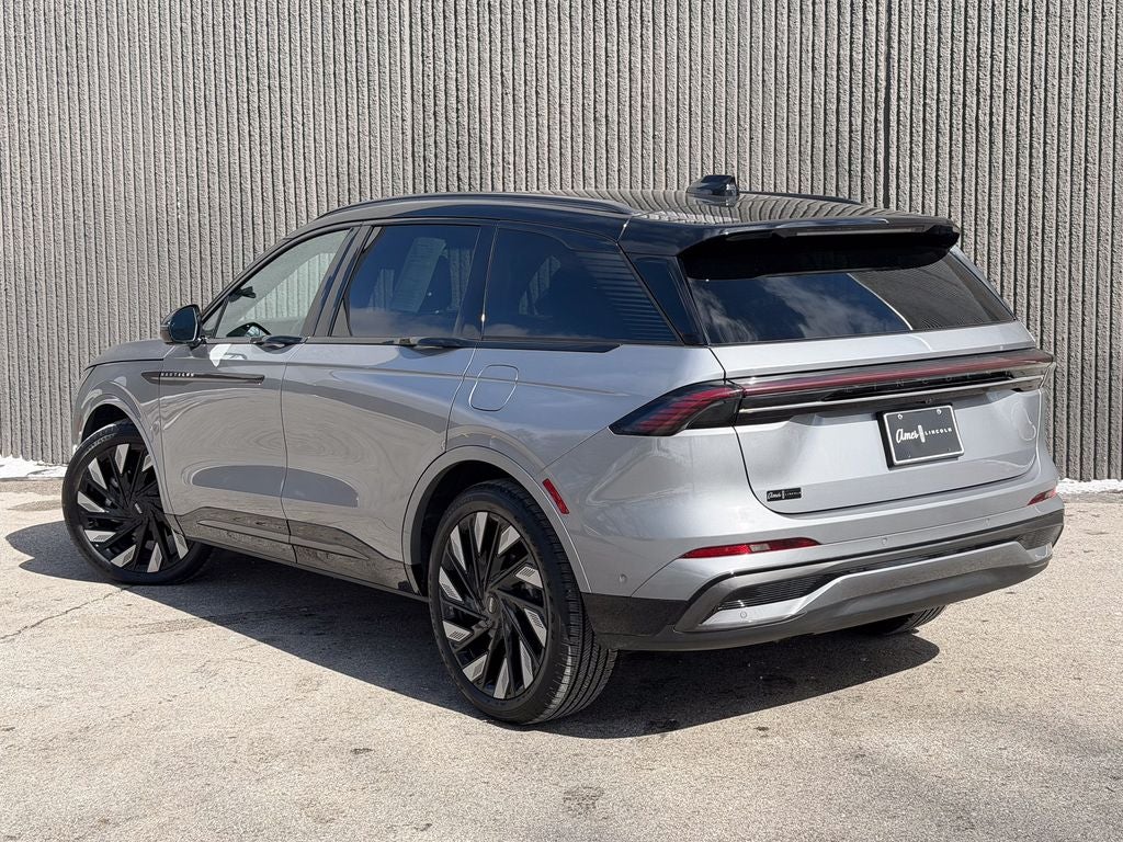 2024 Lincoln Nautilus Reserve