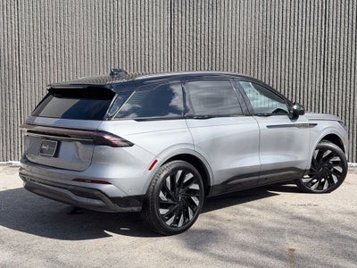 2024 Lincoln Nautilus Reserve