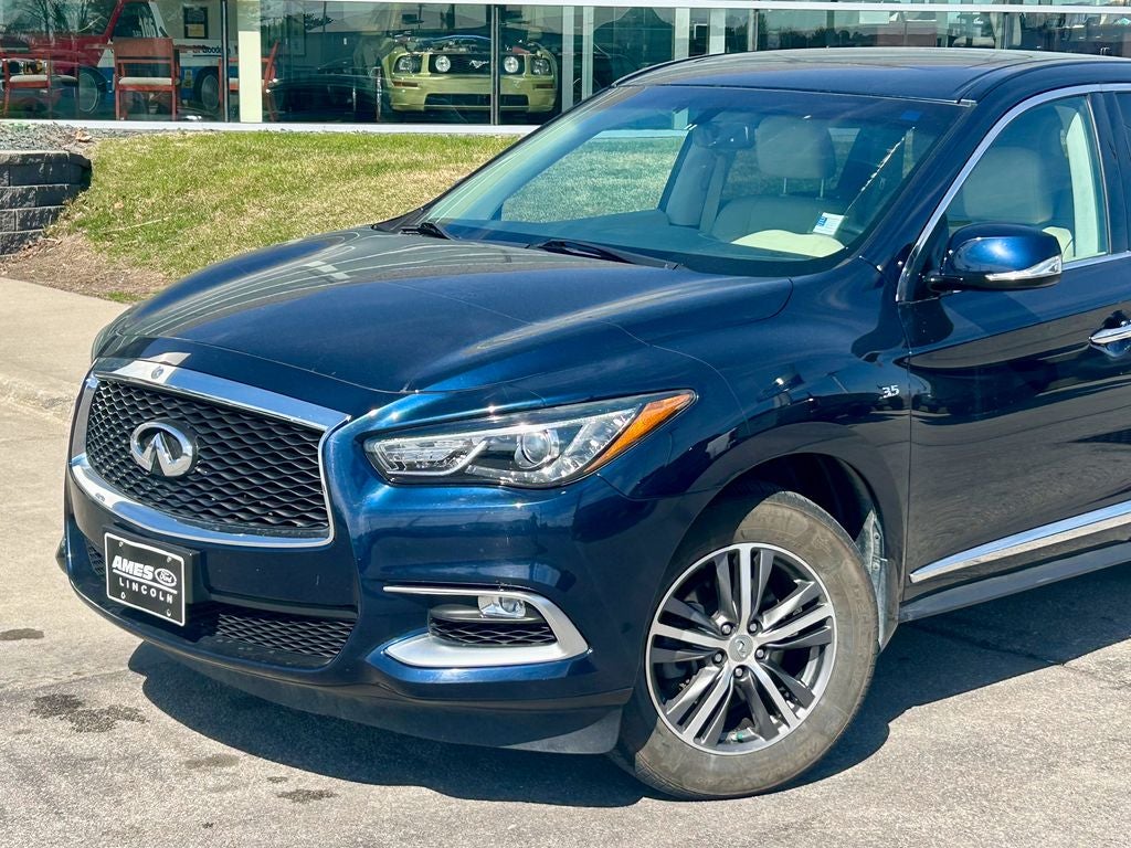 2016 INFINITI QX60 Base