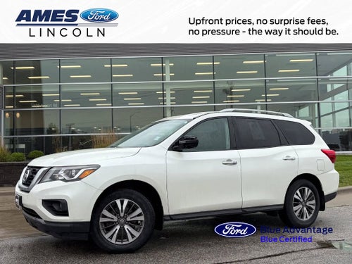 2017 Nissan Pathfinder SL