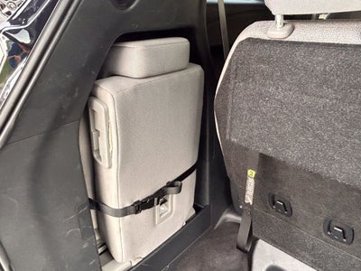 2025 Toyota Sienna LE 8 Passenger