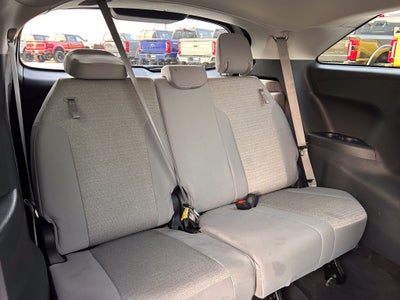 2025 Toyota Sienna LE 8 Passenger