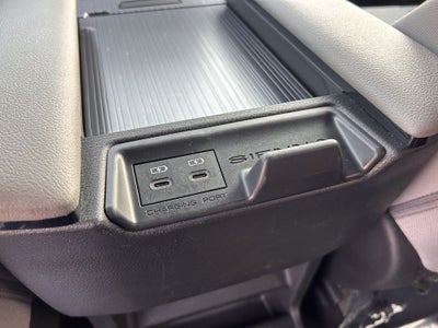 2025 Toyota Sienna LE 8 Passenger