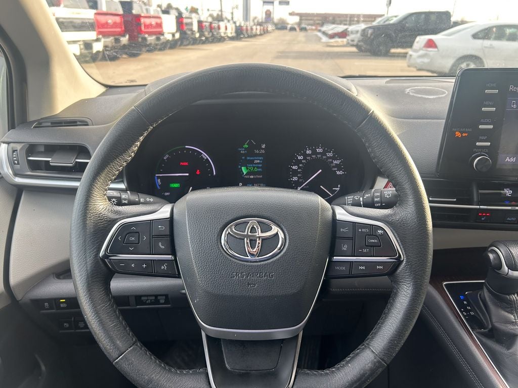 2021 Toyota Sienna XLE 7 Passenger