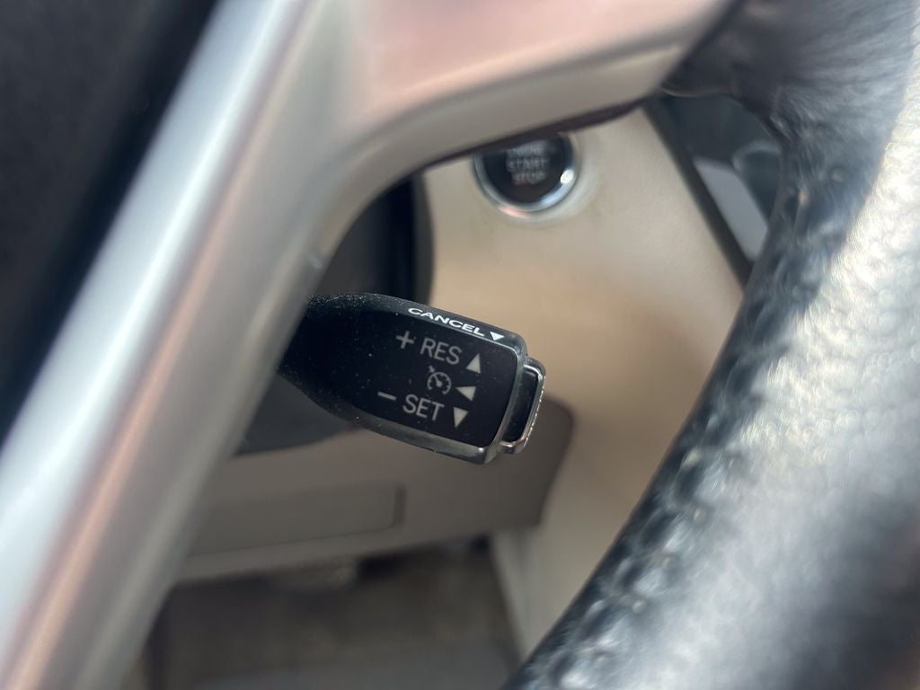 2017 Toyota Sienna XLE Premium 8 Passenger