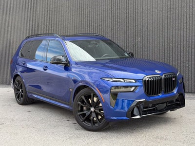 2023 BMW X7 M60i