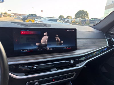 2025 BMW X5 M60i