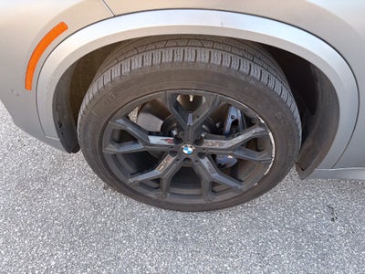 2025 BMW X5 M60i