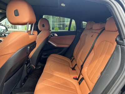 2022 BMW X6 xDrive40i