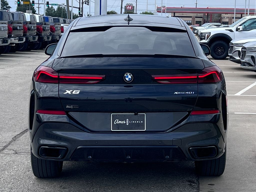 2022 BMW X6 xDrive40i