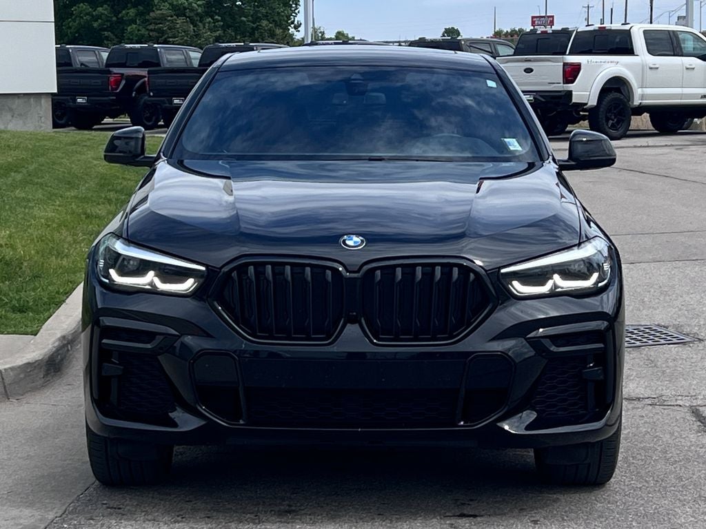 2022 BMW X6 xDrive40i