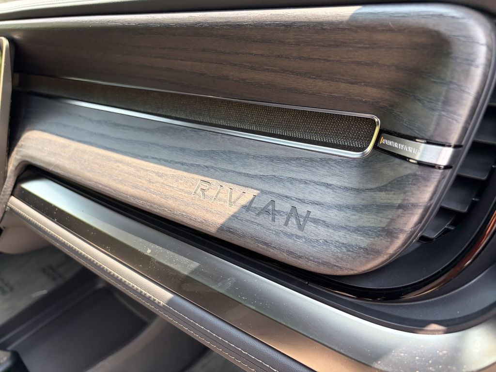2026 Rivian R1S Performance Dual Motor Large Pack