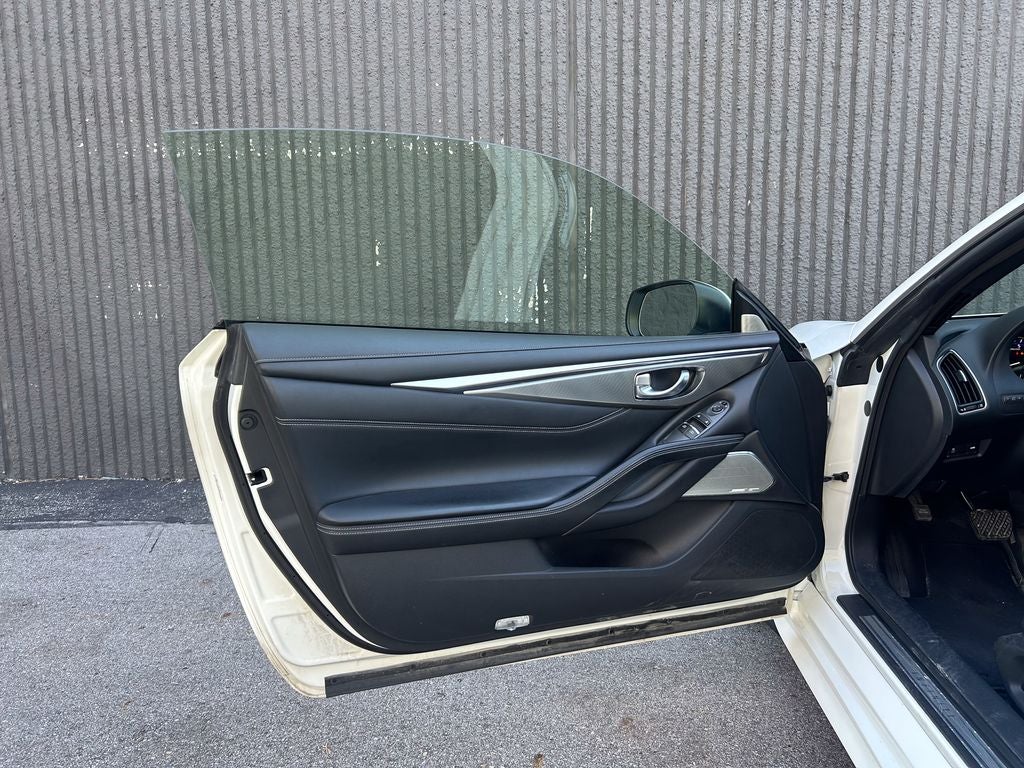 2017 INFINITI Q60 3.0t Premium