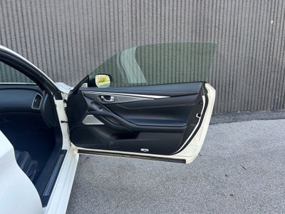 2017 INFINITI Q60 3.0t Premium