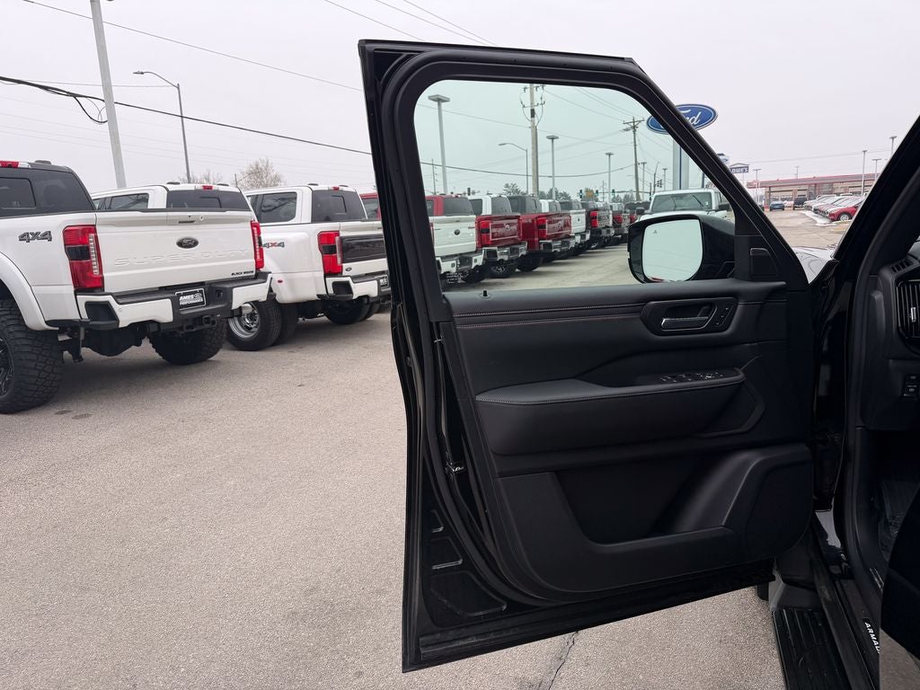 2025 Nissan Armada PRO-4X