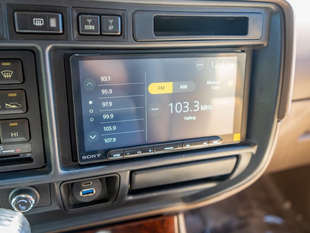 1996 Lexus LX 450