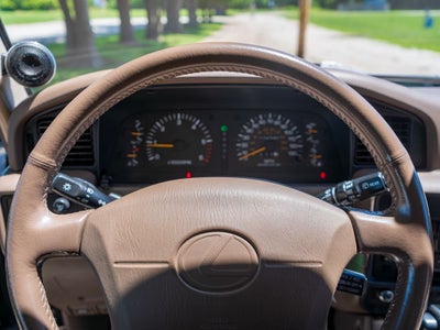 1996 Lexus LX 450