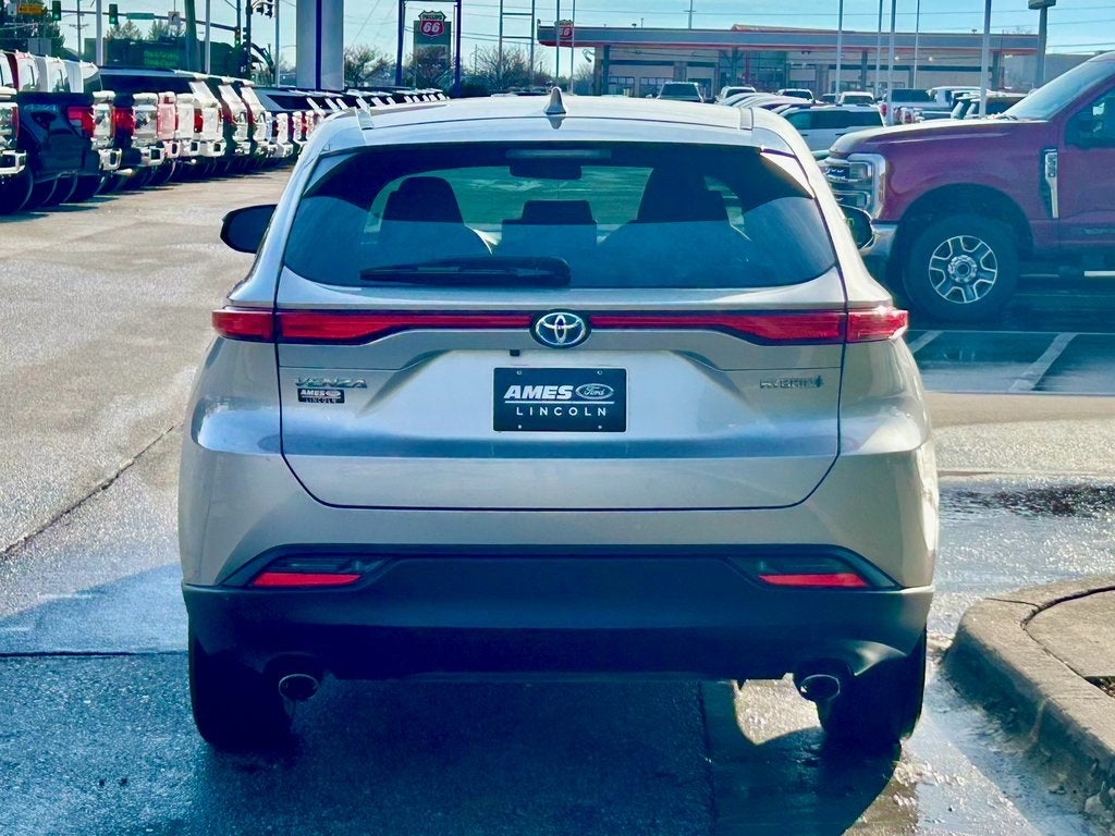 2021 Toyota Venza LE