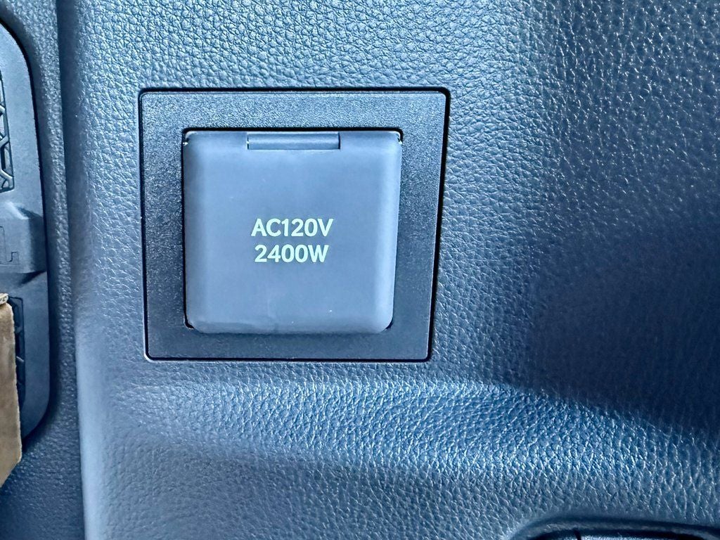 2025 Toyota 4Runner i-FORCE MAX Hybrid Trailhunter