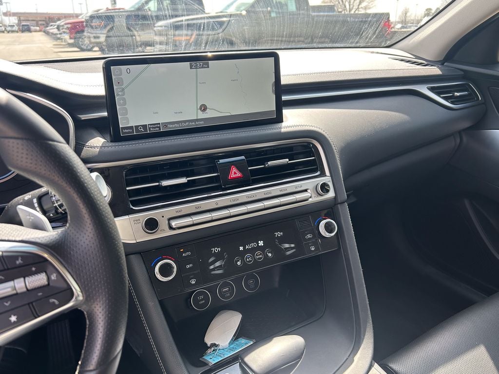 2025 Genesis G70 2.5T