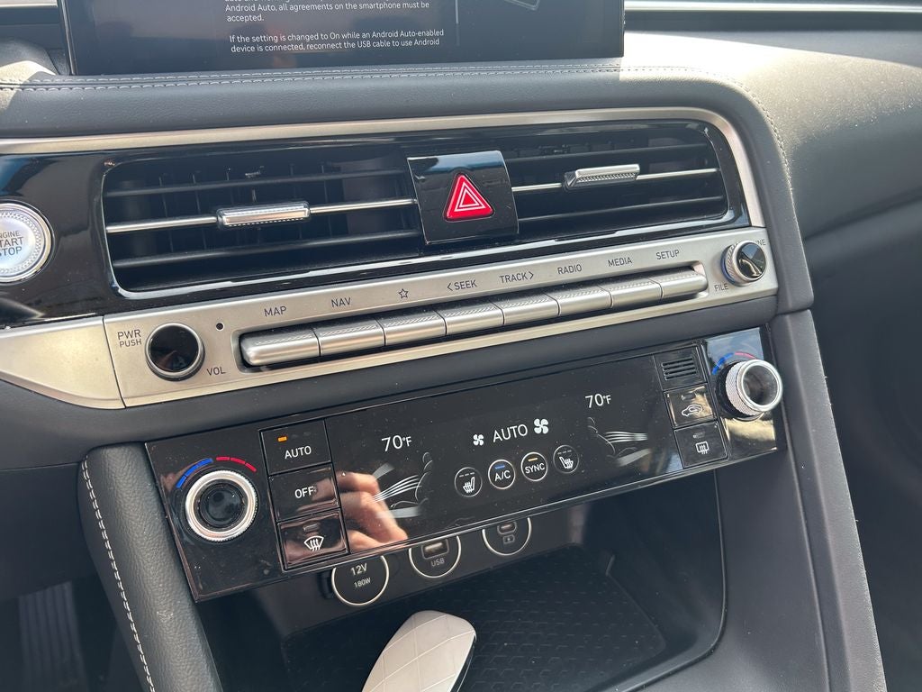 2025 Genesis G70 2.5T