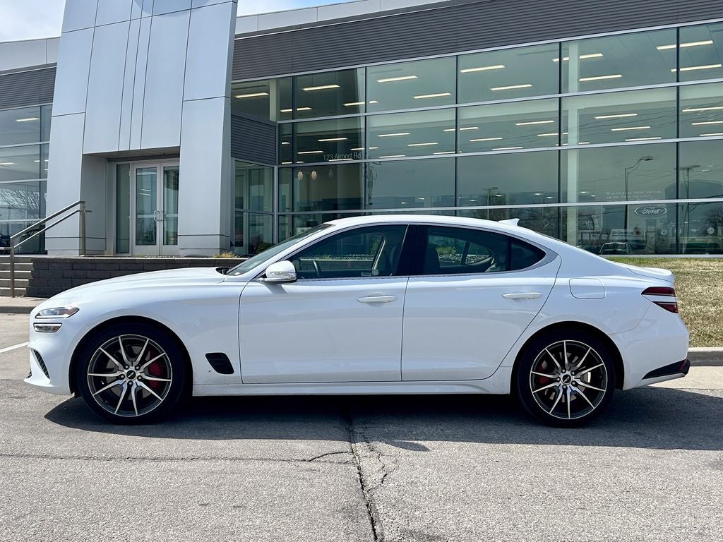 2025 Genesis G70 2.5T