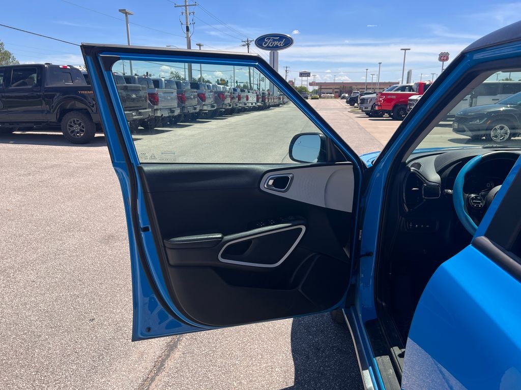 2024 Kia Soul GT-Line