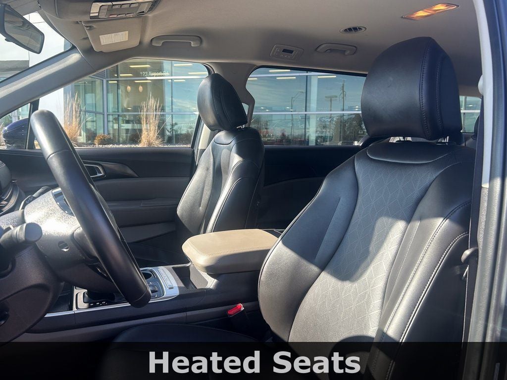 2025 Kia Carnival LXS