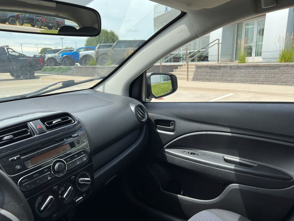 2017 Mitsubishi Mirage ES