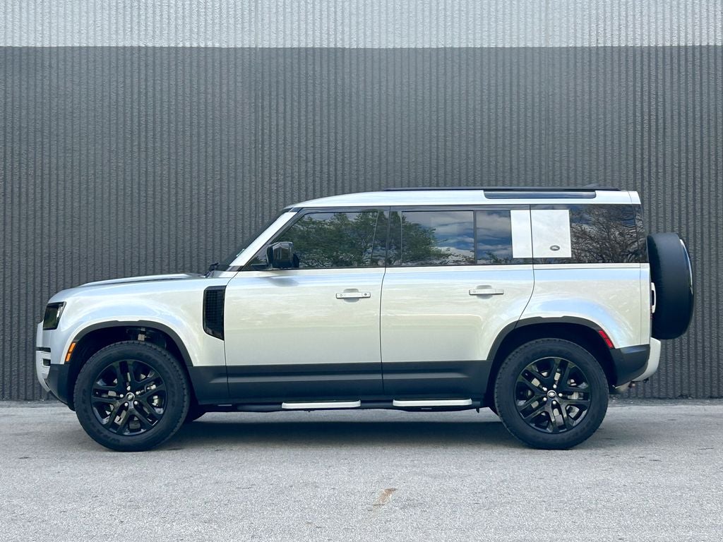 2023 Land Rover Defender 110 S