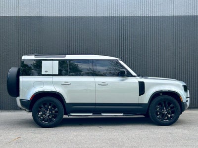 2023 Land Rover Defender 110 S