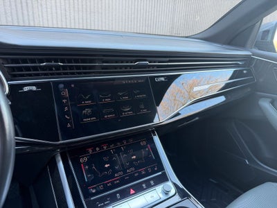 2019 Audi Q8 3.0T Prestige quattro