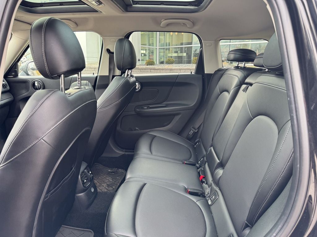 2017 MINI Cooper Countryman ALL4 Base