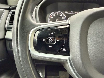 2021 Volvo XC90 T5 Momentum